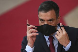 Οργή κατά Μπόρις και ανησυχία στην Ισπανία