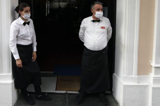 Σε κατάσταση έκτακτης ανάγκης και καραντίνα το Βελιγράδι, λόγω Covid-19
