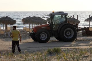 Καταπατούν, δέρνουν και δεν λογοδοτούν στο Εθνικό Πάρκο Κοτυχίου – Στροφυλιάς