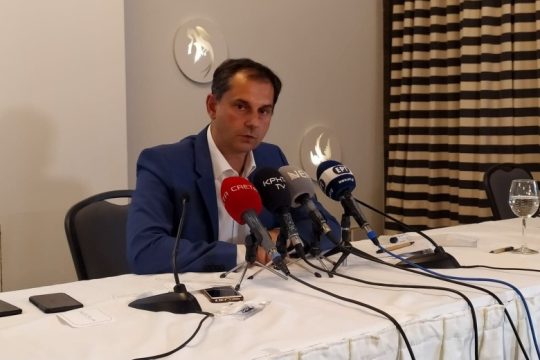 Ηράκλειο: Αποχώρησαν από τη σύσκεψη με τον Θεοχάρη οι τουριστικοί φορείς