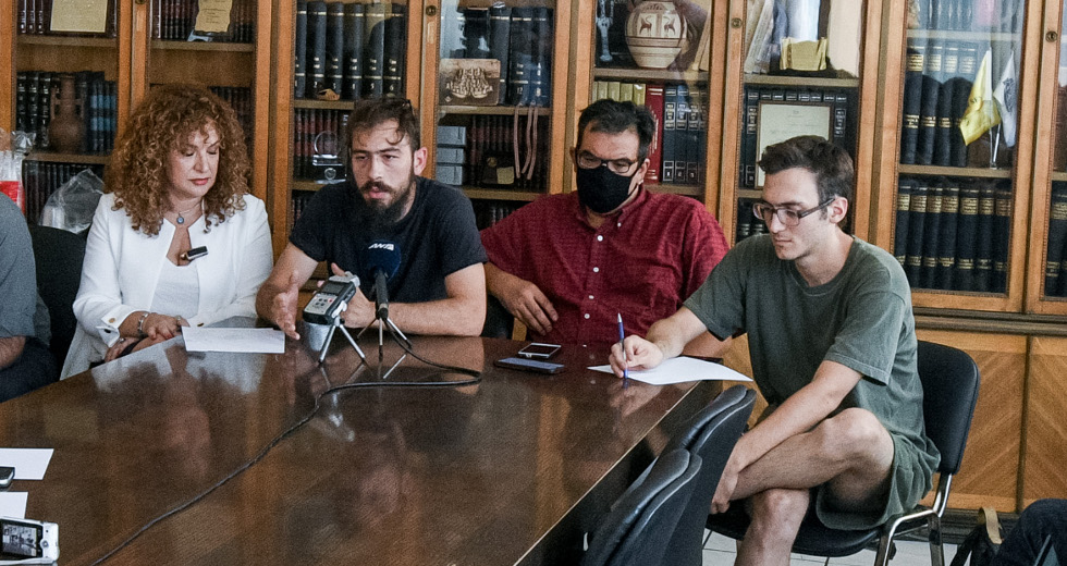 Ξυλοδαρμός Τιτκώβ-Λάλου: Αστυνομικοί χούλιγκανς και αντισυνταγματικοί περιοριστικοί όροι