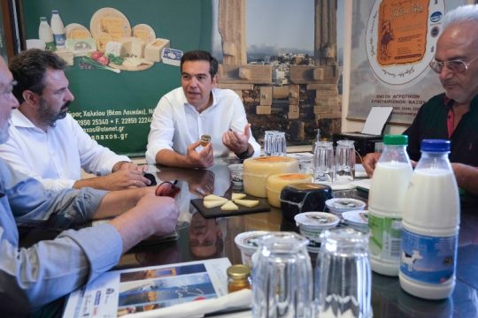Αλ. Τσίπρας: «Ποιοι είναι αυτοί που παίρνουν τα δάνεια από το πακέτο των 7 δισ.;»