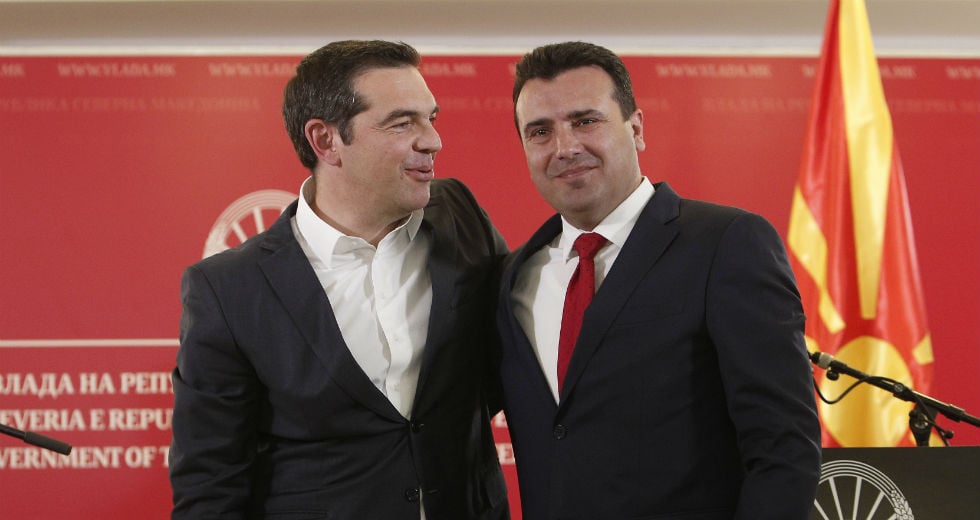 Συγχαρητήρια Τσίπρα σε Ζάεφ για την εκλογική του νίκη