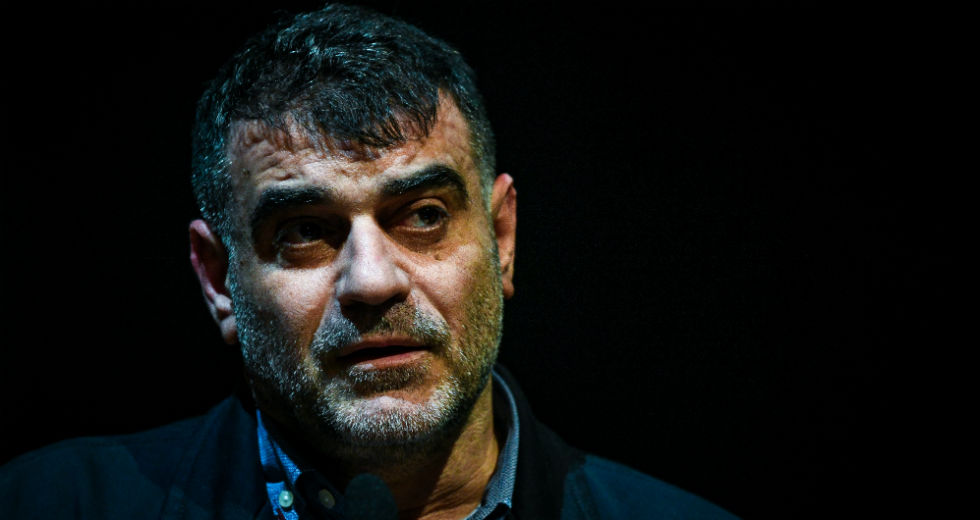 Να ερευνηθεί ο ρόλος του Βαξεβάνη ζητά η Ν.Δ. – Η απάντηση του δημοσιογράφου