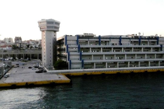 «Καμπανάκι» στις εταιρείες ακτοπλοΐας στον Αργοσαρωνικό για τον κορονοϊό