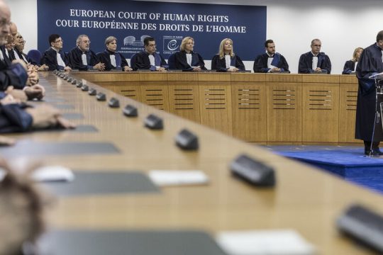 Τα μαγειρέματα της κυβέρνησης για τον νέο Ελληνα ευρωδικαστή