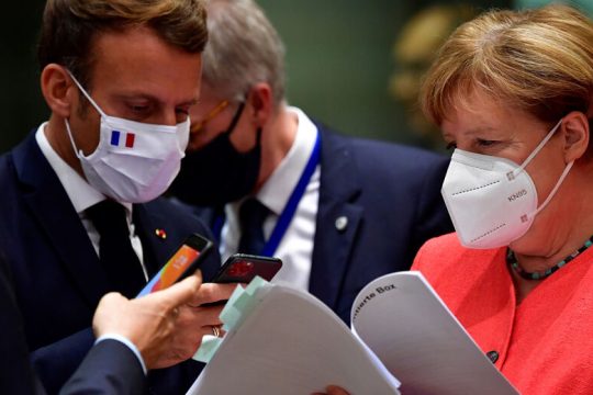 Η κατάσταση στην Ανατολική Μεσόγειο στην ατζέντα Μακρόν – Μέρκελ