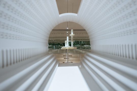 Από τη Σχολή των Αθηνών στο σπίτι του Σεφέρη 