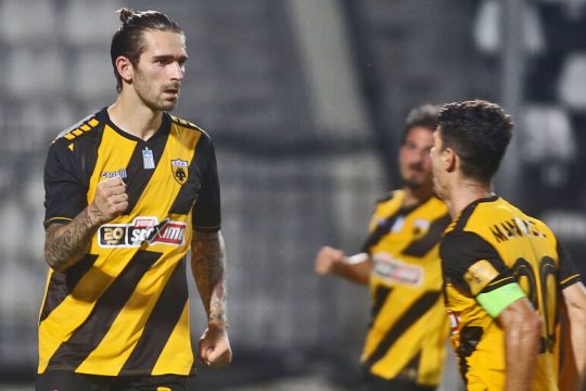 Με τον βασικό κορμό των play offs