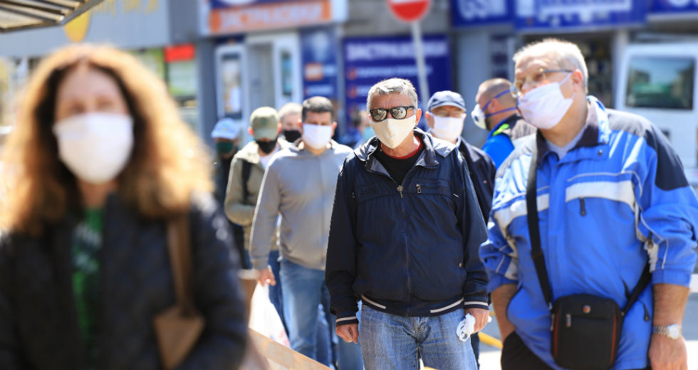 Προβλήματα για την υγεία του στόματος μπορεί να προκαλεί η χρήση μάσκας