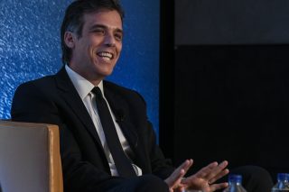 Κίνηση ματ με Αρκουμανέα;