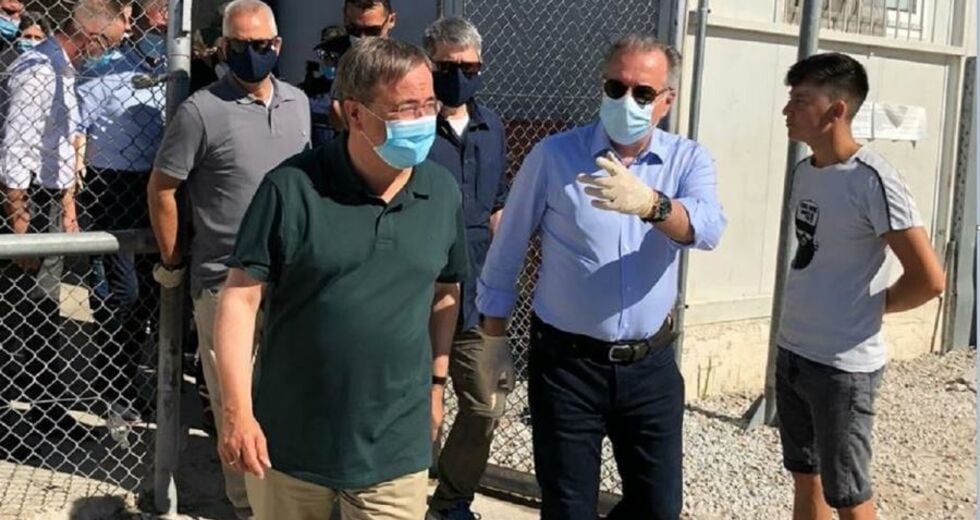 Η επίσκεψη Λάσετ στη Μόρια έγινε… διαδήλωση