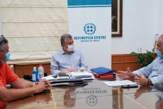 Κρήτη: Καταπάτηση δικαιωμάτων και υπερεργασία πλήττουν τους ξενοδοχοϋπαλλήλους