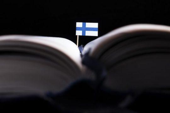 Eνα σχολικό σύμπαν ανισοτήτων