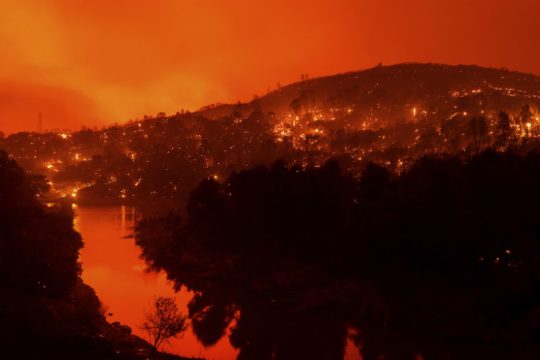 Σε κατάσταση έκτακτης ανάγκης η Καλιφόρνια