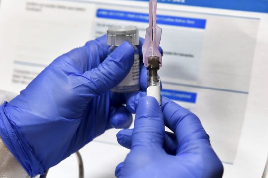 Οποιος πρόλαβε… το εμβόλιο είδε