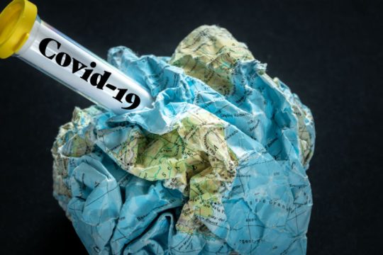 Ένα μικρό χωριό εξαφανίζει κάθε ώρα ο Covid-19