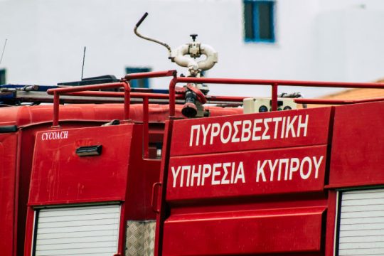 Μεγάλη πυρκαγιά μεταξύ Πάφου και Λεμεσού