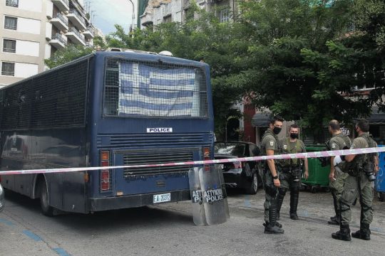 «Ηρωικές» εκκενώσεις