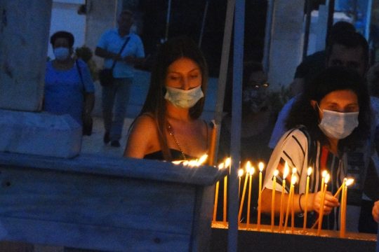 Η Παναγιά, η «αριστερά»