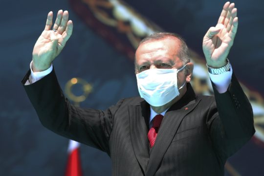 Από τον Μπίσμαρκ στους Σάντερς-Γκολτζ;