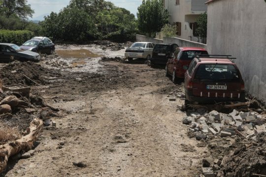 Μέχρι τέλος Σεπτεμβρίου οι αιτήσεις για τους πληγέντες στην Εύβοια