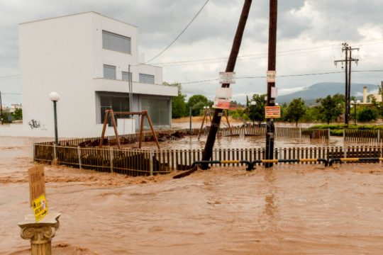 Από την Παρασκευή το επίδομα 600 ευρώ στους πληγέντες της Εύβοιας