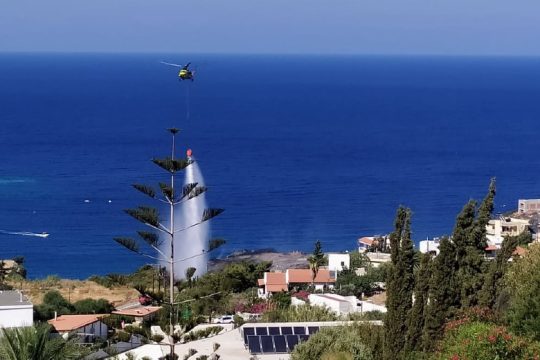Έσβησε η φωτιά στην Αγία Πελαγία