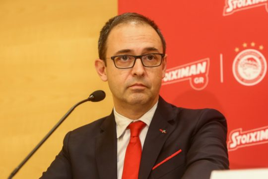 «Κυριαρχεί το παράλογο»!
