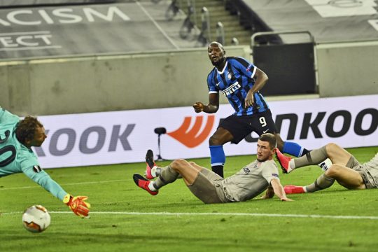 Στον τελικό η Ιντερ με περίπατο, 5-0 τη Σαχτάρ