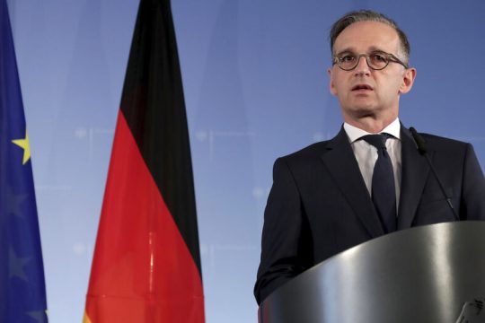 Και ύστερα απορούν για την απέχθεια που προκαλούν…