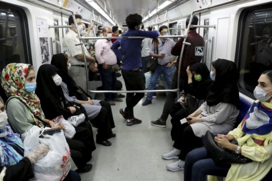 BBC: Συγκάλυψη του πραγματικού αριθμού θανάτων από Covid-19 στο Ιράν