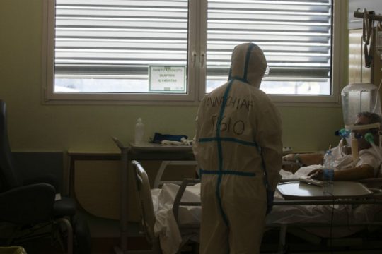 Αυξάνονται οι νοσηλείες με Covid-19 στην Ιταλία
