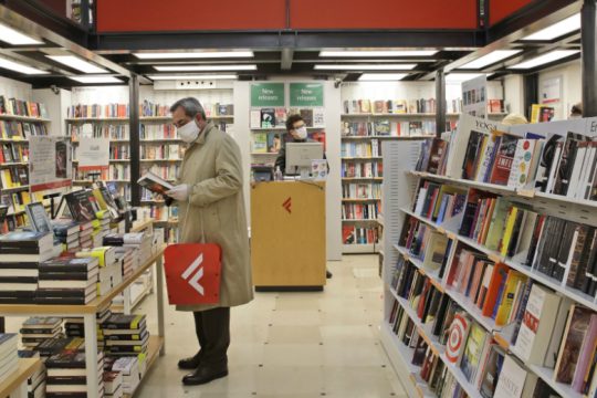 Ελεύθερη πτώση κατά 116 δισ. ευρώ της κατανάλωσης στην Ιταλία