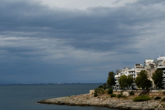 Βροχές στα ΒΑ, συννεφιά στα ορεινά και ηλιοφάνεια στην υπόλοιπη χώρα