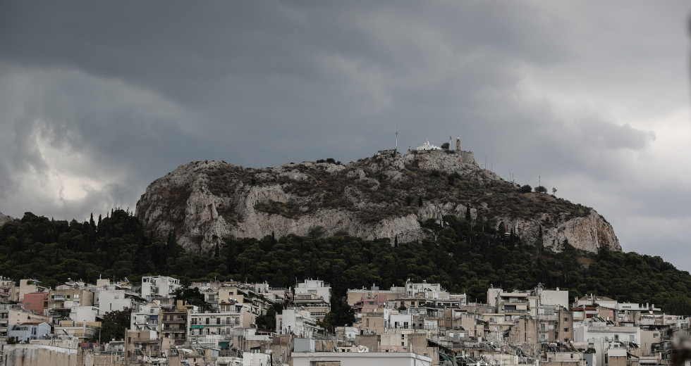 Τοπικές βροχές και σποραδικές καταιγίδες