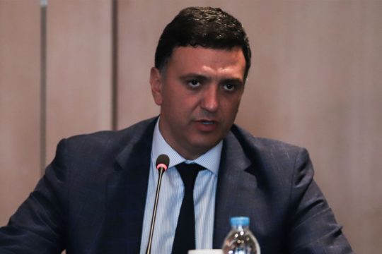 Νέα μέτρα για τον Covid-19 προαναγγέλλει ο Β. Κικίλιας