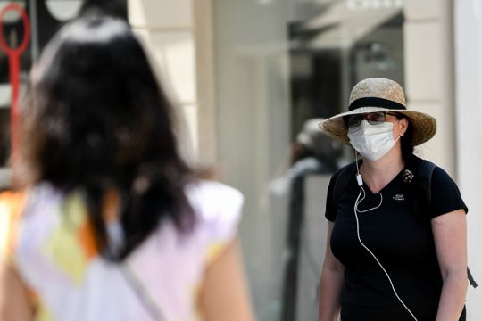 Έρευνα: Σε απομόνωση πρέπει να μπαίνουν κι οι ασυμπτωματικοί ασθενείς
