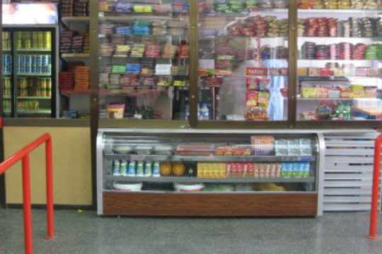 Αποζημιώσεις δύο ταχυτήτων για τις κλειστές επιχειρήσεις του Ιουνίου