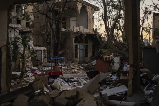 Λίβανος: Στους 190 οι νεκροί, μεταναστεύουν χιλιάδες πολίτες