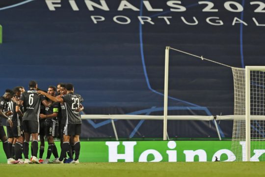 Απότομη προσγείωση μετά τη Λισαβόνα