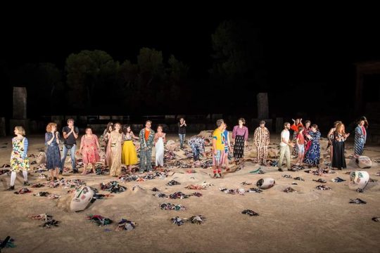 Η Λυσιστράτη πλατσούρισε στα ρηχά