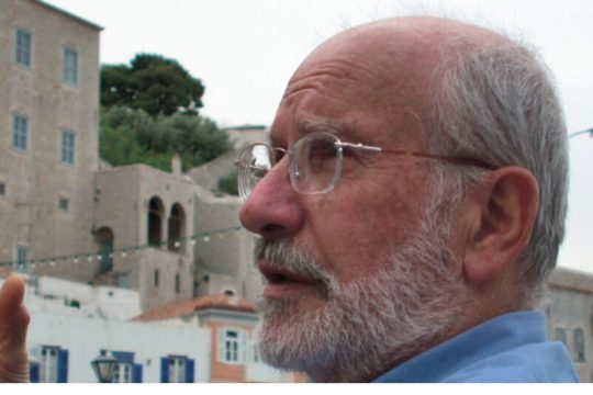 «Η ποίηση θα χωνέψει τις εμπειρίες της εποχής μας»