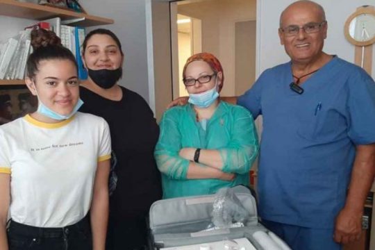 Δωρεά μαθητών στο Νοσοκομείο Αγ. Νικολάου με τα χρήματα της εκδρομής τους
