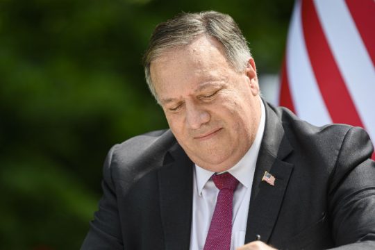 Διαδικασία μομφής κατά του Πομπέο ξεκινά η Βουλή των Αντιπροσώπων