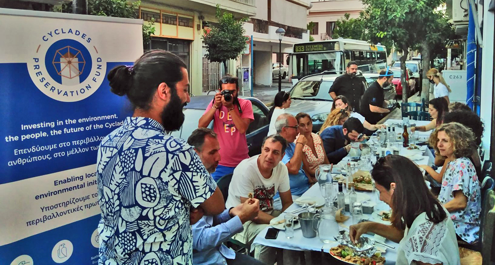 «Φά’ το πριν τα φάει»