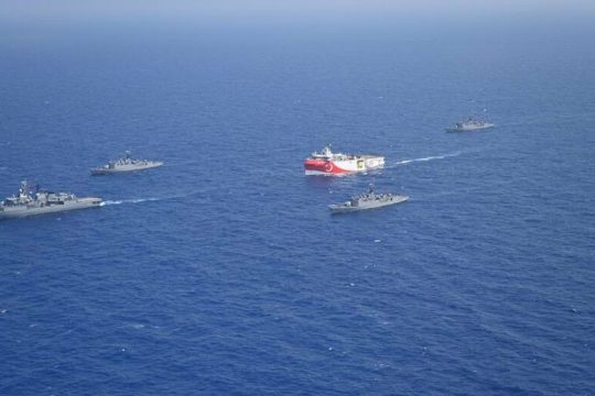 Τρίτη ημέρα εντός της ελληνικής υφαλοκρηπίδας το Oruc Reis