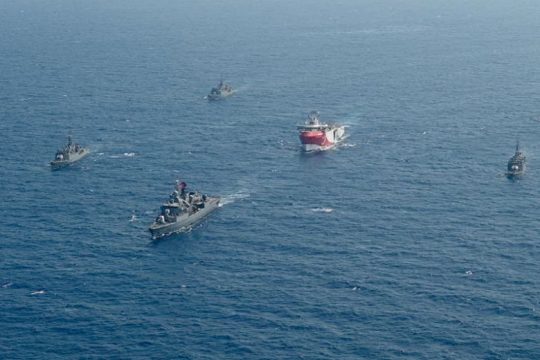 Επικίνδυνη κλιμάκωση με τον Ερντογάν να δηλώνει πως «δεν θα κάνει βήμα πίσω»