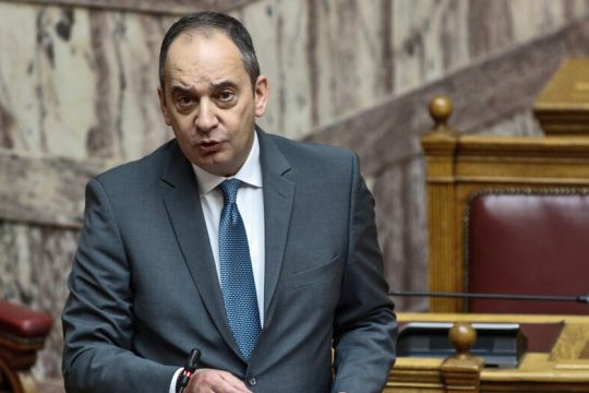Παραδοχή Πλακιωτάκη για την αιφνίδια αύξηση της πληρότητας στα πλοία