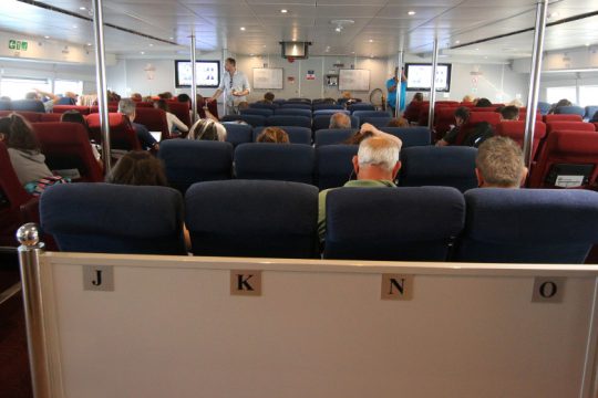 Αναστάτωση εντός πλοίου στη Σύρο: Δεν λειτουργούσε κλιματισμός καταγγέλλουν επιβάτες
